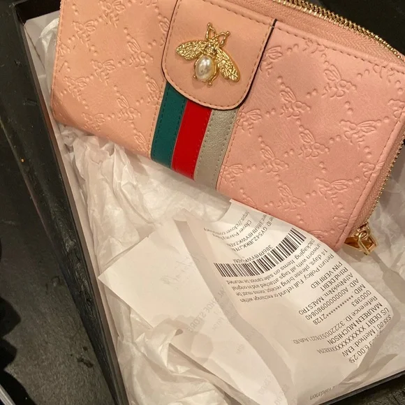 Pink and Green Honey bee Wallet with Gold Hardware and Structured Design - Picture 4 of 9